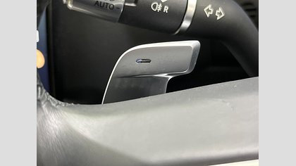 F-Pace 37