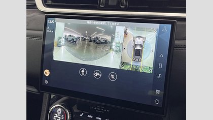 F-Pace 58