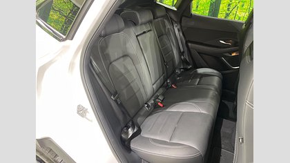 E-Pace 17