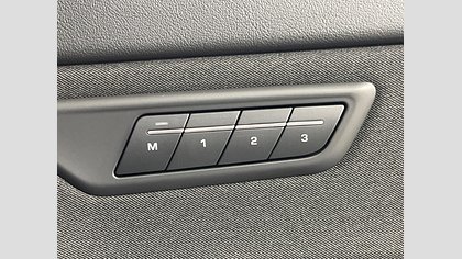 E-Pace 42