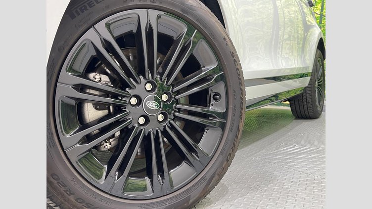2024 認定中古車 Land Rover Range Rover Evoque フジホワイト プラグインハイブリッド（ガソリン） Standard Wheelbase DYNAMIC HSE