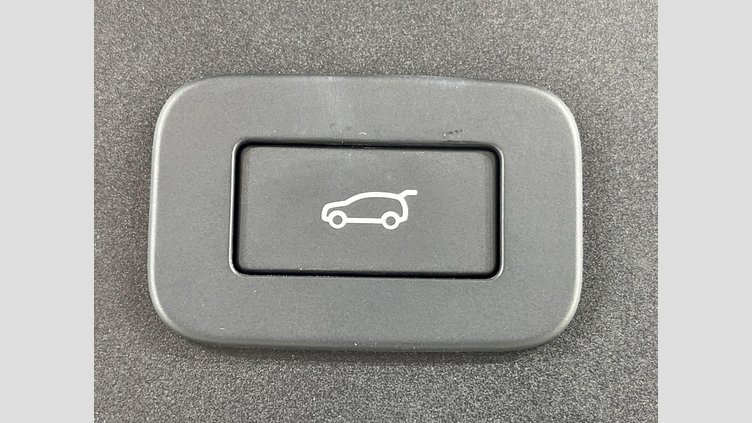 2024 認定中古車 Land Rover Range Rover Evoque フジホワイト プラグインハイブリッド（ガソリン） Standard Wheelbase DYNAMIC HSE