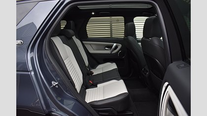 Discovery Sport 12