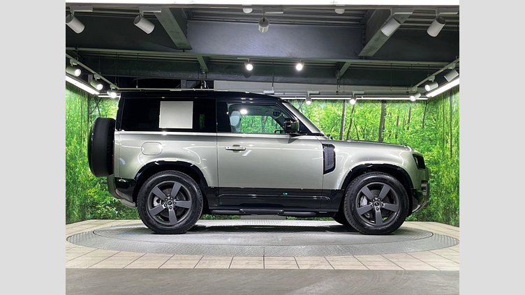 2024 認定中古車 Land Rover Defender 90 パンゲアグリーン D350 ディーゼルマイルドハイブリッド X-Dynamic HSE