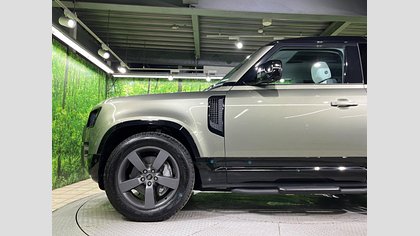 Defender 90 27