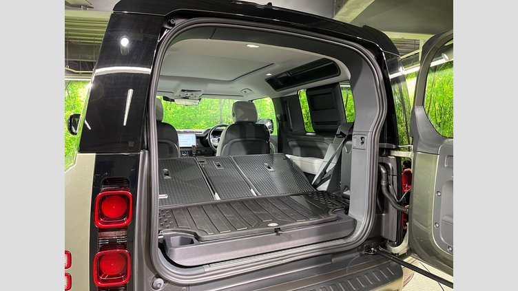 2024 認定中古車 Land Rover Defender 90 パンゲアグリーン D350 ディーゼルマイルドハイブリッド X-Dynamic HSE