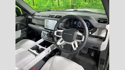 Defender 90 31