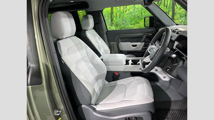 2024 認定中古車 Land Rover Defender 90 パンゲアグリーン D350 ディーゼルマイルドハイブリッド X-Dynamic HSE
