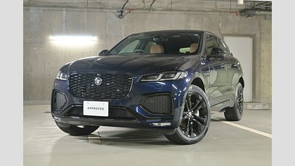 F-Pace 1