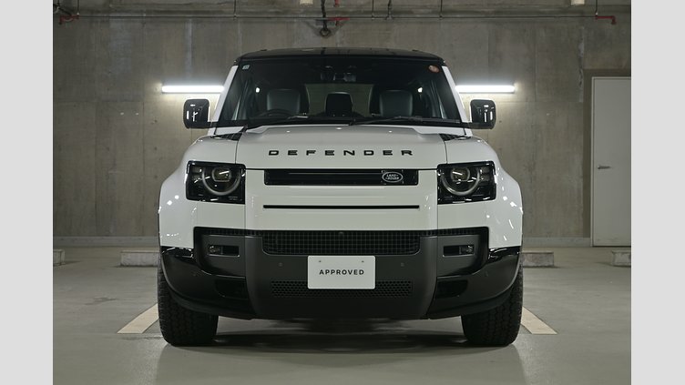 2025 認定中古車 Land Rover Defender 90 フジホワイト D350 ディーゼルマイルドハイブリッド X-Dynamic HSE