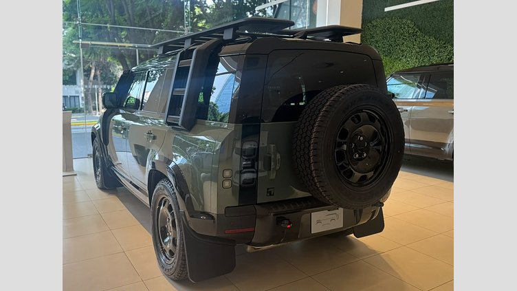 2026 Nuevo Land Rover Defender 110 Keswick Green P400 Gasolina MHEV Trophy Edition in Keswick Green