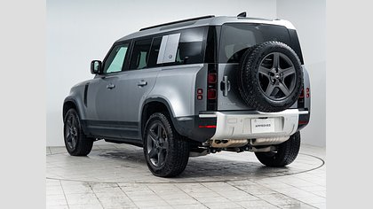 Defender 110 1