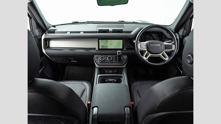 2024 認定中古車 Land Rover Defender 110 アイガーグレイ D300 AWD（AT） S　D300　コイルサスペンション
