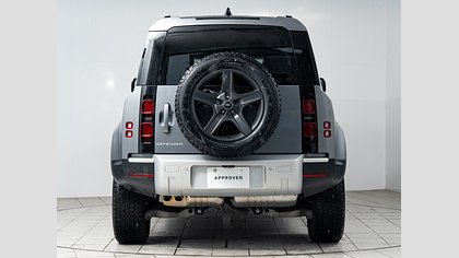 Defender 110 6