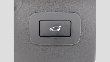 Discovery Sport 6