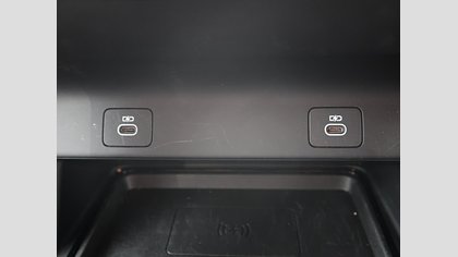 Discovery Sport 76