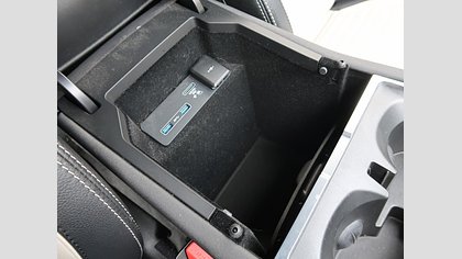 Discovery Sport 17
