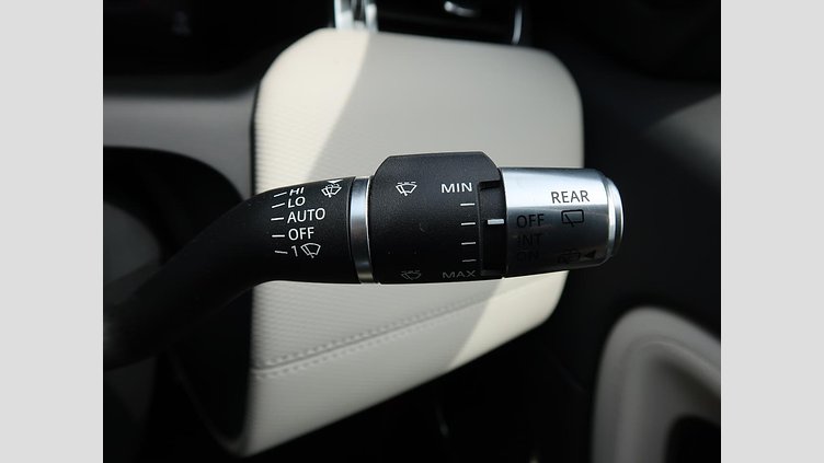 2020 認定中古車 Land Rover Discovery Sport フジホワイト D180 AWD（オートマチック） 標準ホイールベース ディスカバリー スポーツ R-DYNAMIC SE