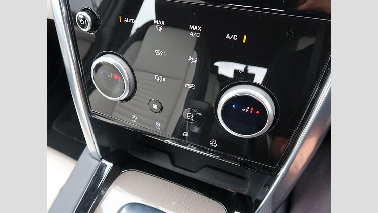 2020 認定中古車 Land Rover Discovery Sport フジホワイト D180 AWD（オートマチック） 標準ホイールベース ディスカバリー スポーツ R-DYNAMIC SE