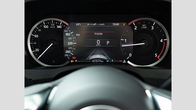 2019 認定中古車 Jaguar XE ユーロンホワイト D180 RWD AUTOMATIC R-DYNAMIC S D180