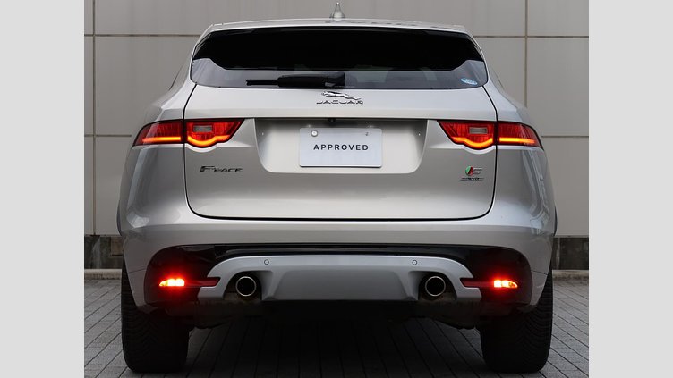 2016 認定中古車 Jaguar F-Pace Aruba ガソリン S