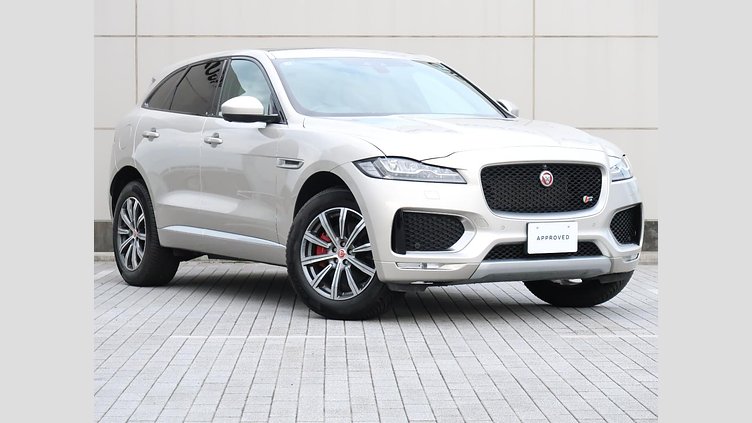 2016 認定中古車 Jaguar F-Pace Aruba ガソリン S