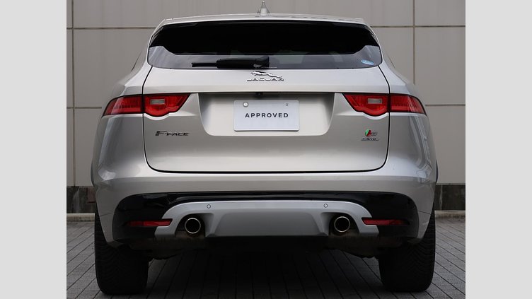 2016 認定中古車 Jaguar F-Pace Aruba ガソリン S
