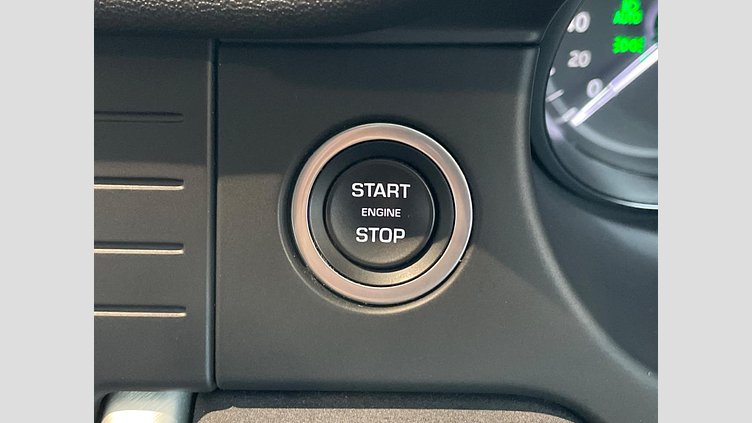 2018 認定中古車 Land Rover Discovery Sport Carpathian Grey 2.0 litre i4P​ ＳＥ