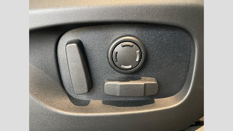2018 認定中古車 Land Rover Discovery Sport Carpathian Grey 2.0 litre i4P​ ＳＥ