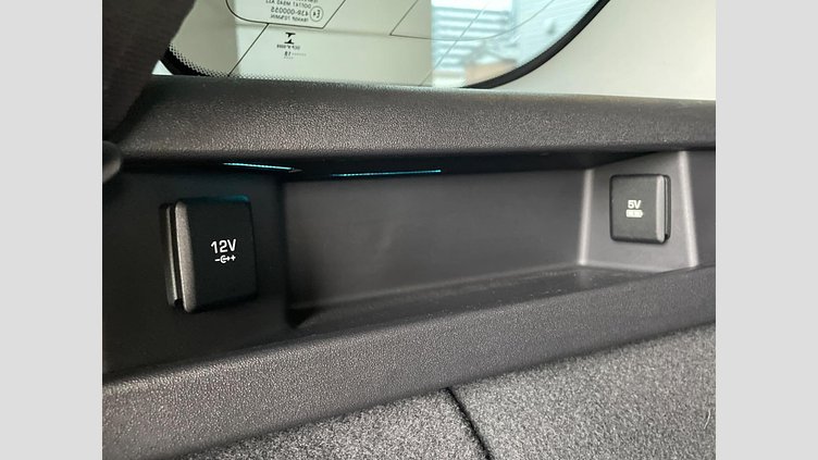 2018 認定中古車 Land Rover Discovery Sport Carpathian Grey 2.0 litre i4P​ ＳＥ