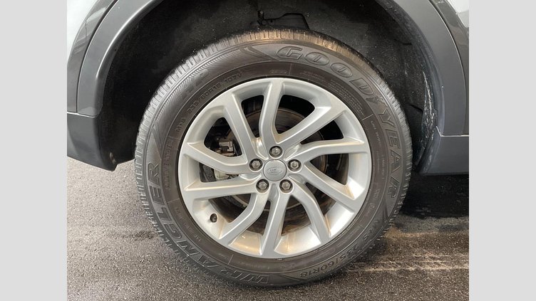 2018 認定中古車 Land Rover Discovery Sport Carpathian Grey 2.0 litre i4P​ ＳＥ