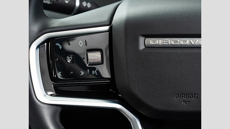 2023 認定中古車 Land Rover Discovery Sport カルパチアングレイ D200 AWD（オートマチック）MHEV SE D200 7人乗り
