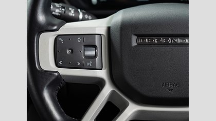 Defender 110 12