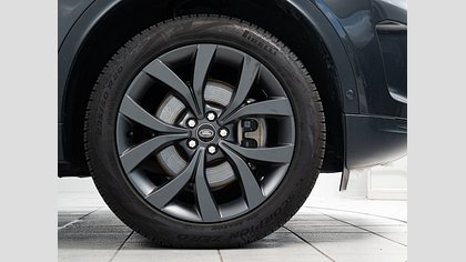 Discovery Sport 8