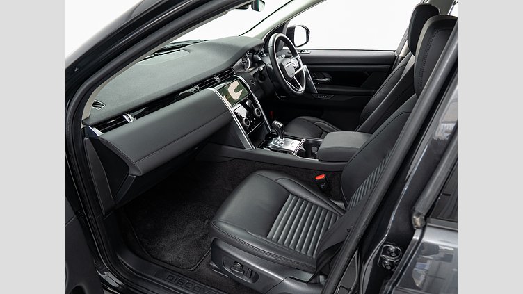 2023 認定中古車 Land Rover Discovery Sport カルパチアングレイ D200 AWD（オートマチック）MHEV SE D200 7人乗り