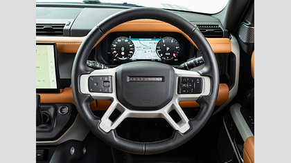 Defender 110 23