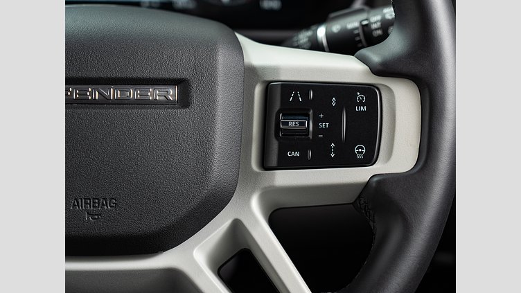 2023 認定中古車 Land Rover Defender 110 アイガーグレイ D300 AWD（AT） X-DYNAMIC HSE D300 エアサスペンション