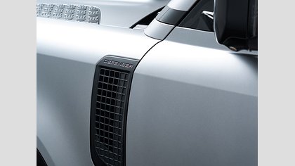 Defender 110 18