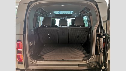 Defender 110 14