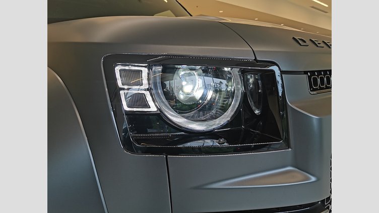 2024 認定中古車 Land Rover Defender 110 カルパチアングレイ P635 ガソリンV8マイルドハイブリッド OCTA Edition One
