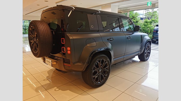 2024 認定中古車 Land Rover Defender 110 カルパチアングレイ P635 ガソリンV8マイルドハイブリッド OCTA Edition One