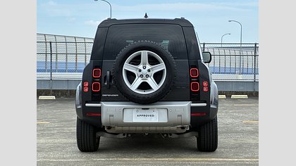 Defender 110 6
