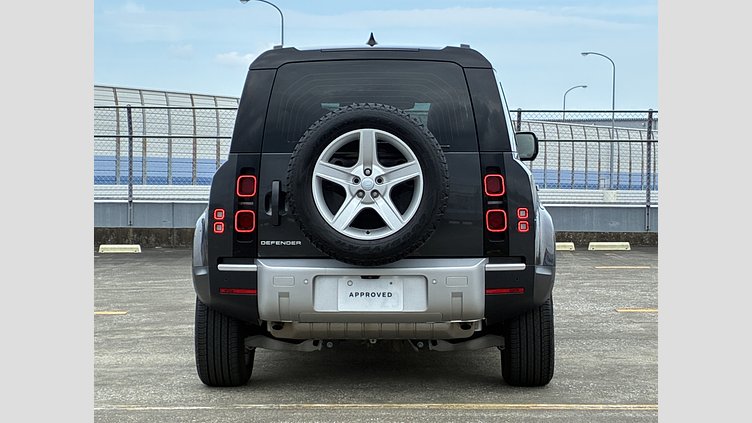 2023 認定中古車 Land Rover Defender 110 Carpathian Grey 2.0 litre i4P Petrol SE
