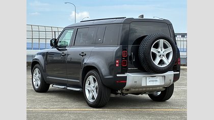 Defender 110 7