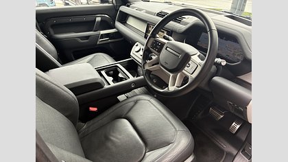 Defender 110 11