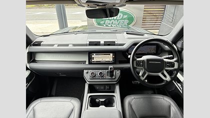 Defender 110 12