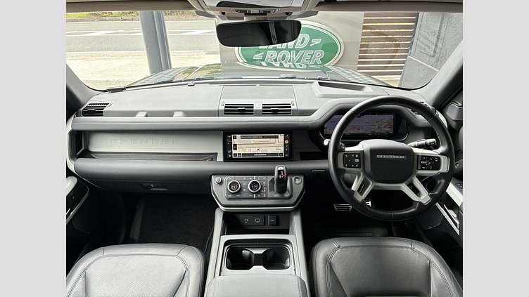 2023 認定中古車 Land Rover Defender 110 Carpathian Grey 2.0 litre i4P Petrol SE