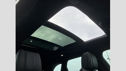 Range Rover Velar 12