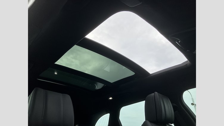 2025 認定中古車 Land Rover Range Rover Velar アロイオスグレイ P400eプラグインハイブリッド（ガソリン） スタンダードホイールベース Autobiography
