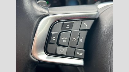 XE 28